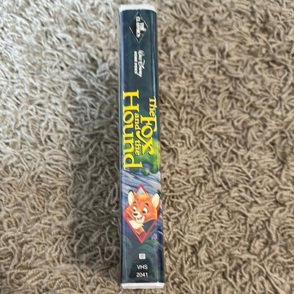 The Fox and the Hound 1994 VHS Black Diamond Walt Disney Classic - Picture 3 of 13